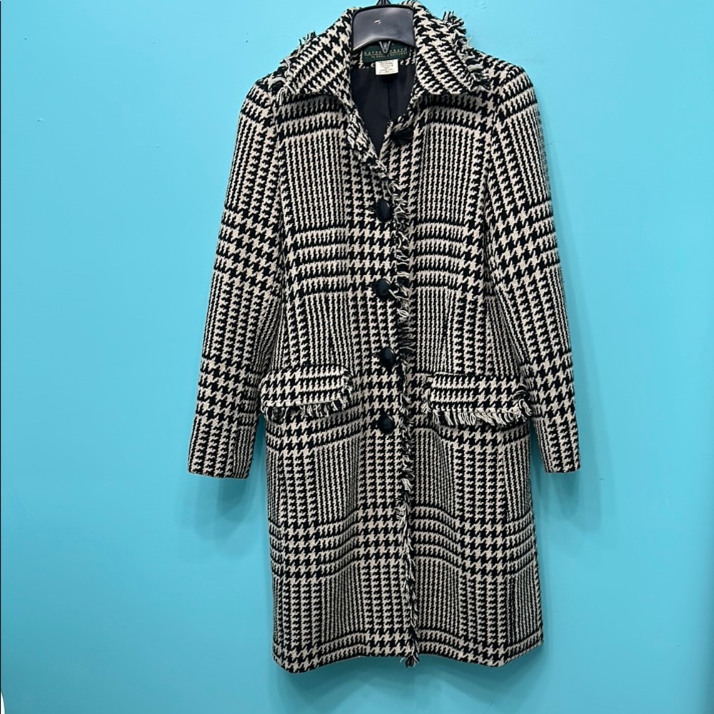 Long Houndstooth Coat *Off white/cream and black
